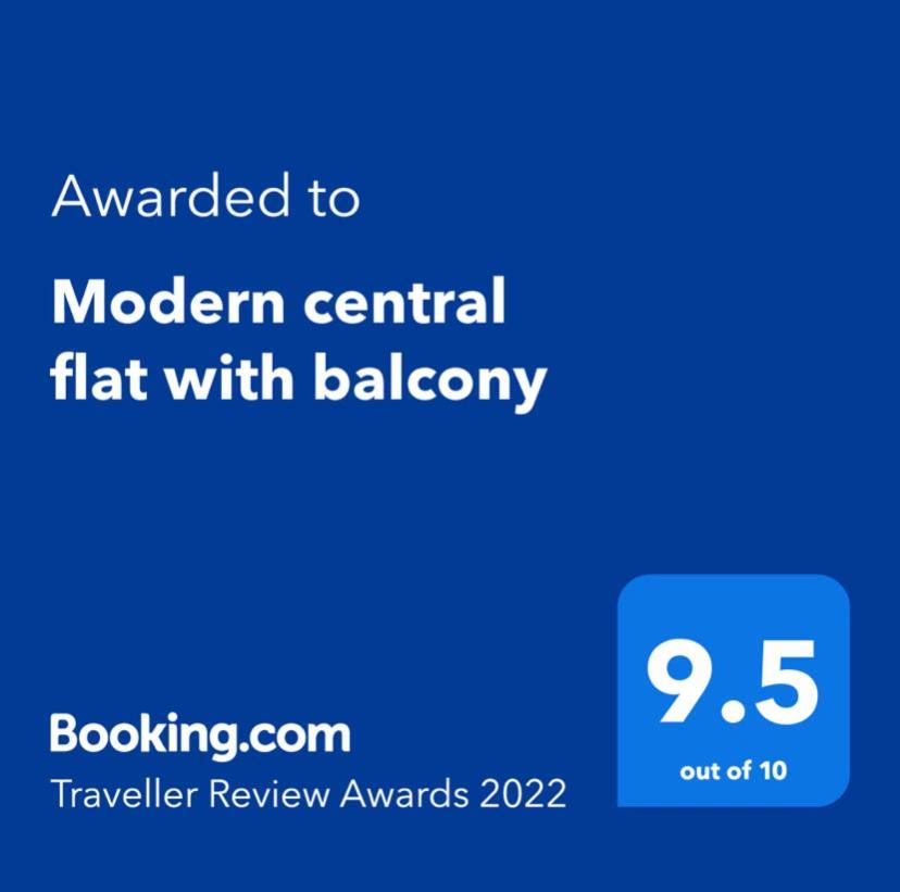 Modern Central Flat With Balcony & Free Parking On-Site Bournemouth Ngoại thất bức ảnh